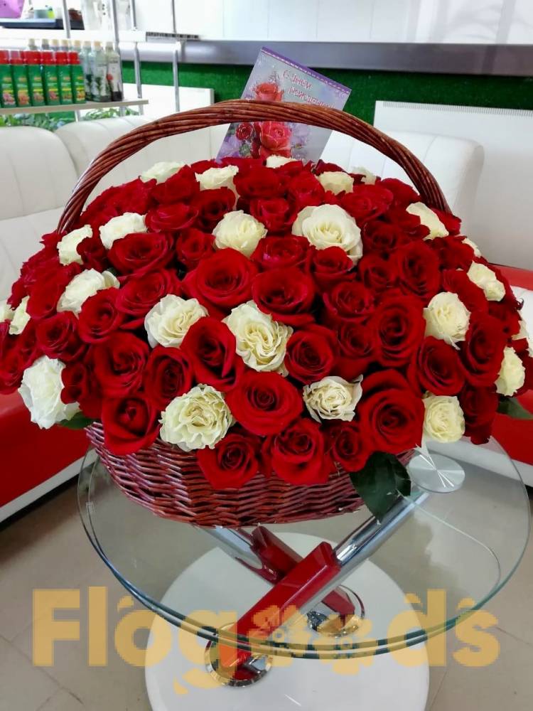 Корзина «Королеве» за 122 115 руб.